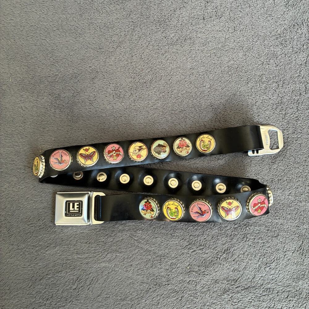 Little Earth Black Vintage Streetwear Buckle Soda Cap Belt Clasp Stamped Opener